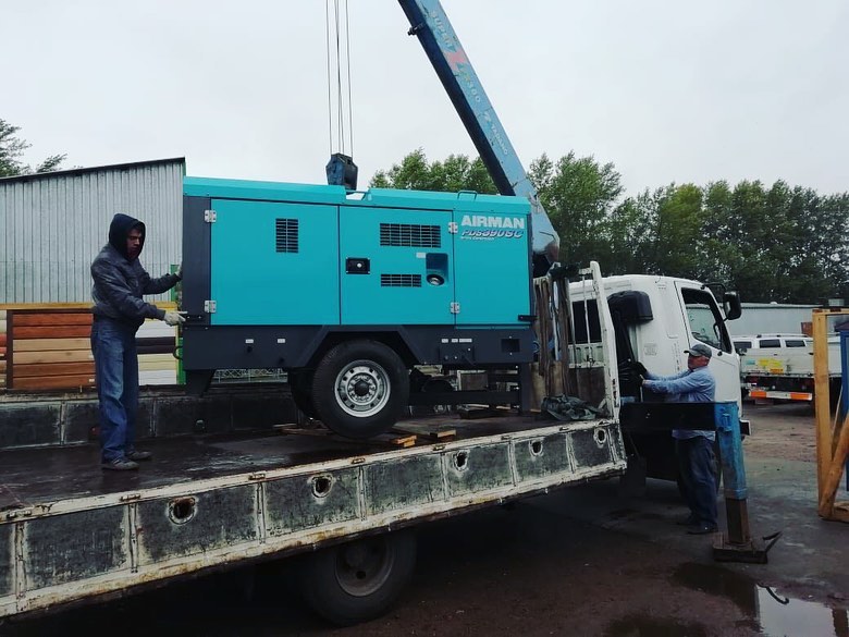 Отправка компрессора PDS 390 SC-W для пескоструйных работ